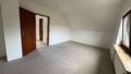 Schlafzimmer (2)