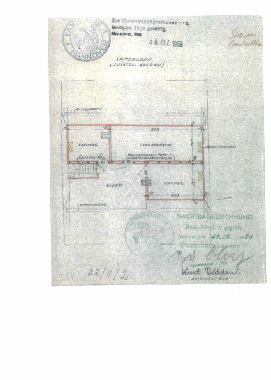 Buchenweg, Grundriss Spitzboden.pdf