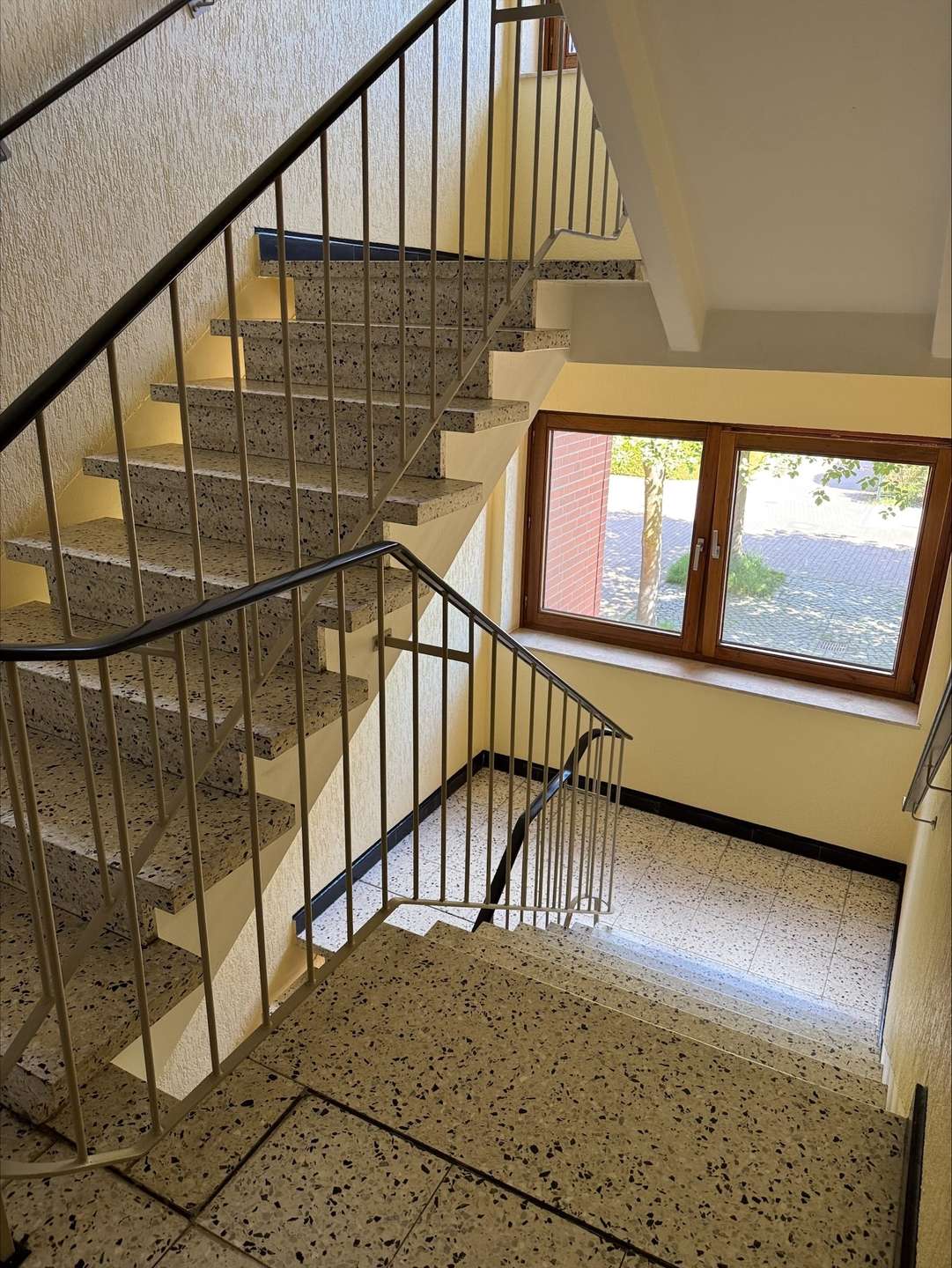 gepflegtes Treppenhaus