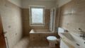 Badezimmer mit Wanne