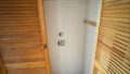Garderobenschrank